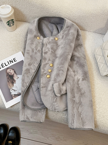 Kabát z polyesteru, voľný strih, dlhé rukávy, okrúhly výstrih