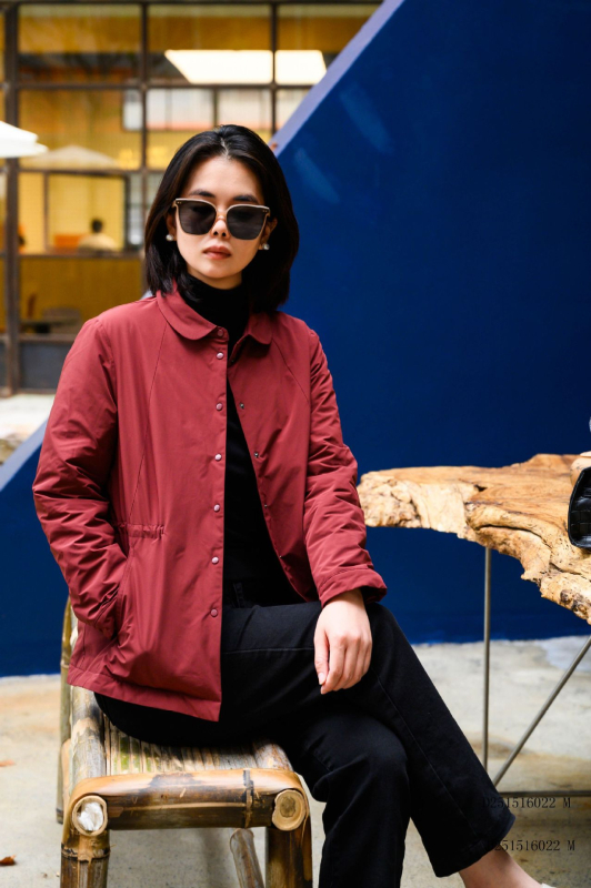 Yunyun ženska košulja-jakna, jednobojna, dugi rukav, uredski-casual stil, jednostavan dizajn