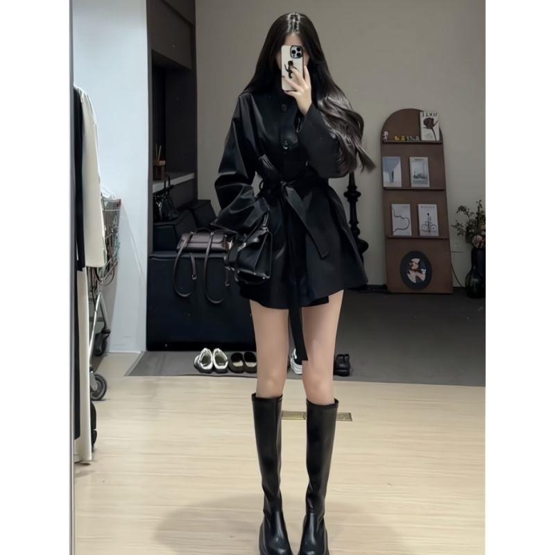 Geacă damă mid-length windbreaker cu guler înalt și șnur – material chenille cu elastan, ușoară, nasturi