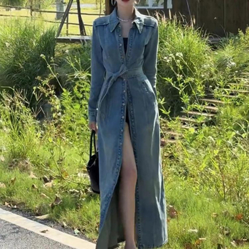 Denim hosszú kabát derékszíjjal, polo gallérral, egygombos zárás, elasztikus anyag