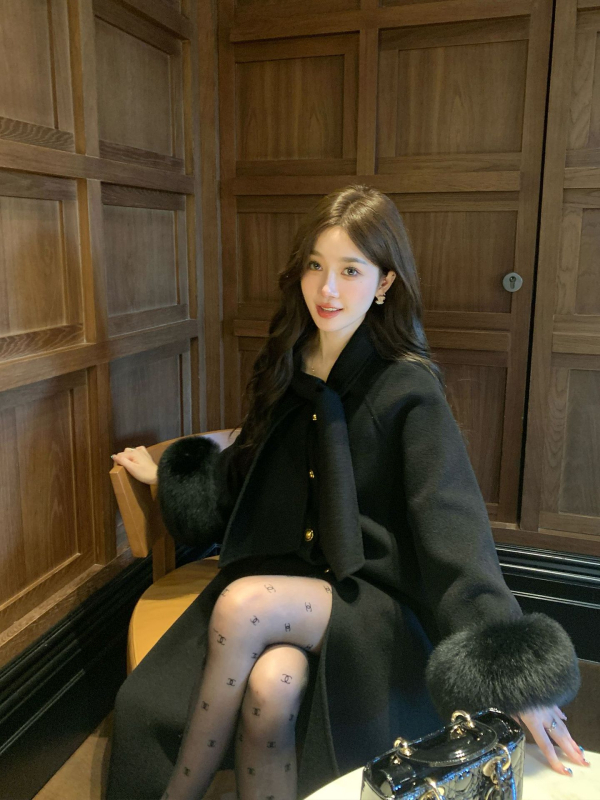 Palton de lână pentru femei, blană de vulpe, lung, guler tip fular, model uni