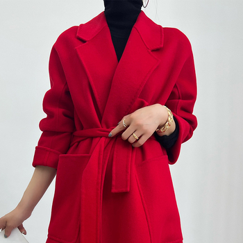 Palto de femei din lână cu cașmir dublu, textură valuri de apă, lungime medie, croială lejeră, mâneci lungi, închidere cu șnur, guler stil sacou