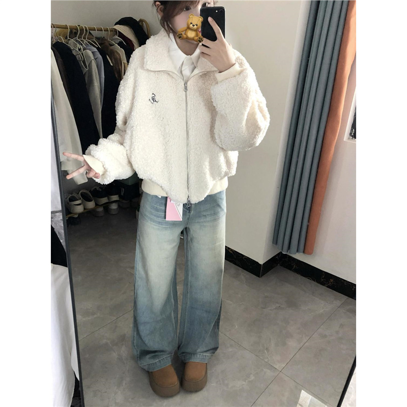 Jachetă din chenille cu amestec de spandex, croială slim, guler înalt, fără mâneci