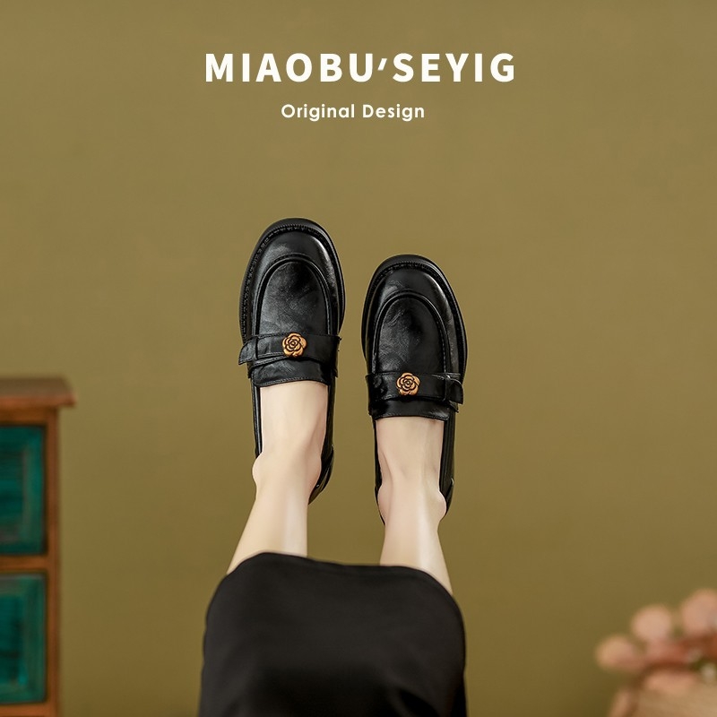 Mokasini od ovčje kože za žene, britski stil, okrugli vrh, gumena podplat, debeli pet 3–5 cm (okrugli vrh; gornji materijal: ovčja koža; podplat: guma)