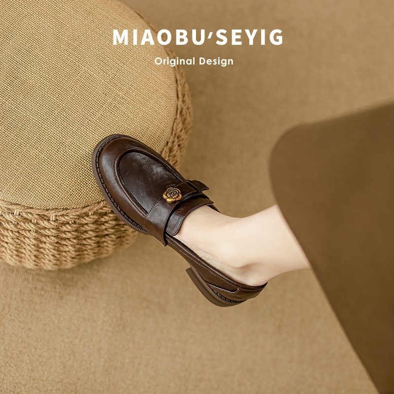 Mokasini od ovčje kože za žene, britski stil, okrugli vrh, gumena podplat, debeli pet 3–5 cm (okrugli vrh; gornji materijal: ovčja koža; podplat: guma)
