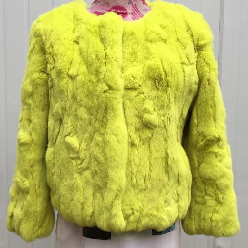 Top din blană de iepure pentru femei, scurt, fără mâneci, guler rotund, primăvara 2025