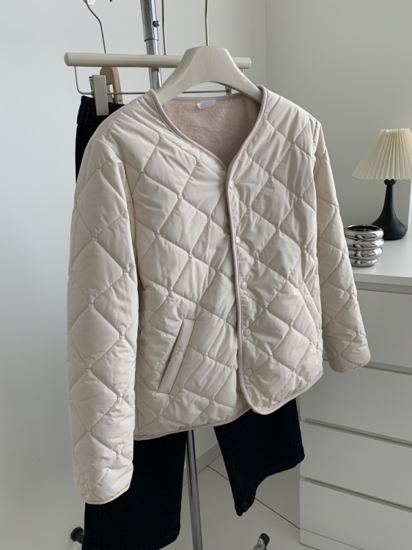 Palton de damă din poliester, croială lejeră, gros, guler polo