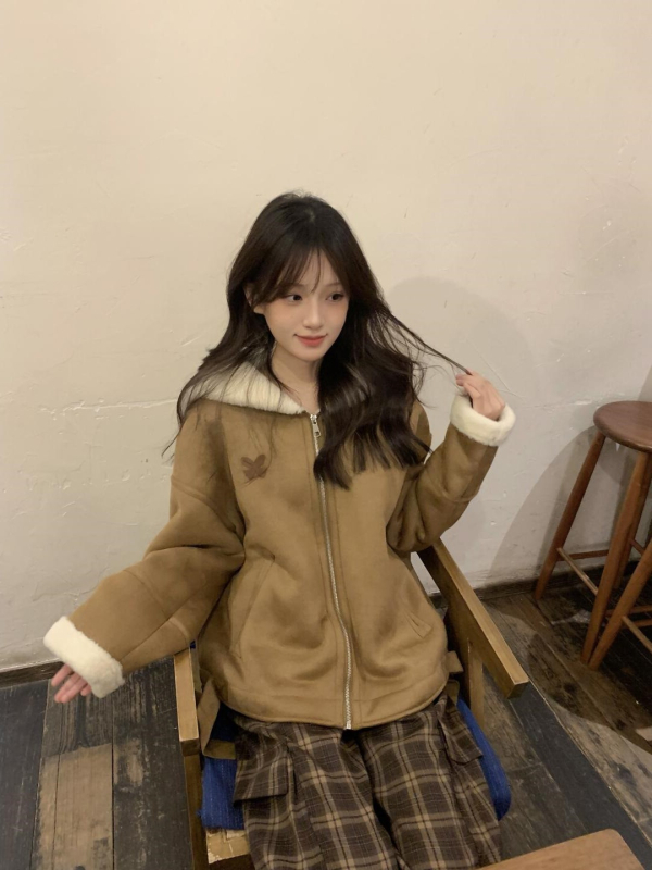 Ženska jakna s umjetnim krznom – All-In-One, jednobojni uzorak, Poliester 70–80%, Srednja debljina, Duljina 50–65 cm, Zip