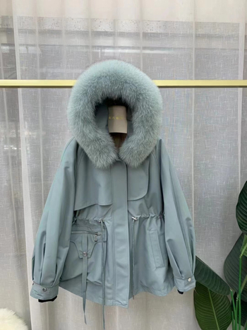 Parker-stílusú nyúl szőrme kabát leválasztható róka szőrme gallérral és Rex nyúl szőrme bélésével