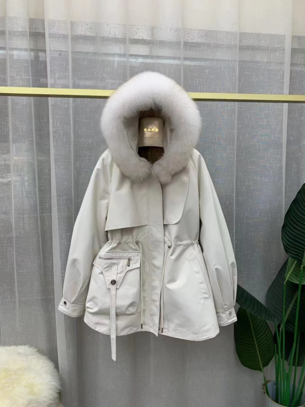 Parker-stílusú nyúl szőrme kabát leválasztható róka szőrme gallérral és Rex nyúl szőrme bélésével