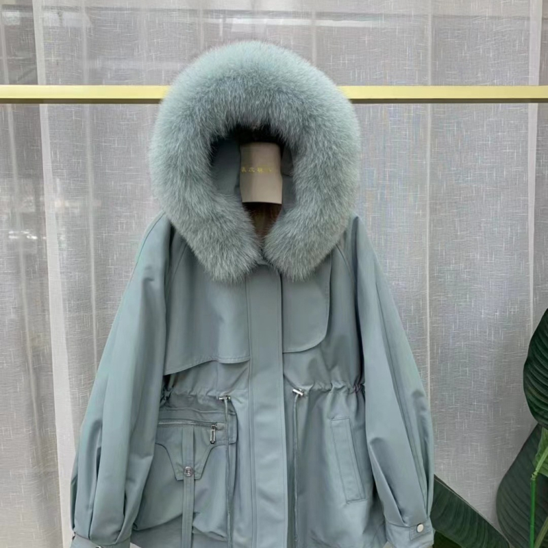Parker-stílusú nyúl szőrme kabát leválasztható róka szőrme gallérral és Rex nyúl szőrme bélésével