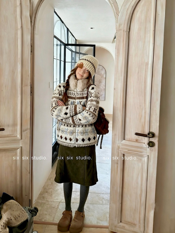 Fair Isle vest bez rukava s krznenim ovratnikom, zima 2025, retro stil, za žene, 91409