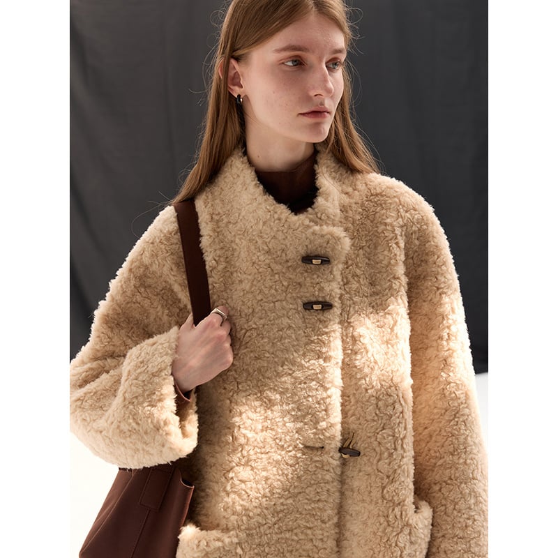 Vuneni kaput 95%+, srednja duljina, dugi rukavi, bez ovratnika, retro stil