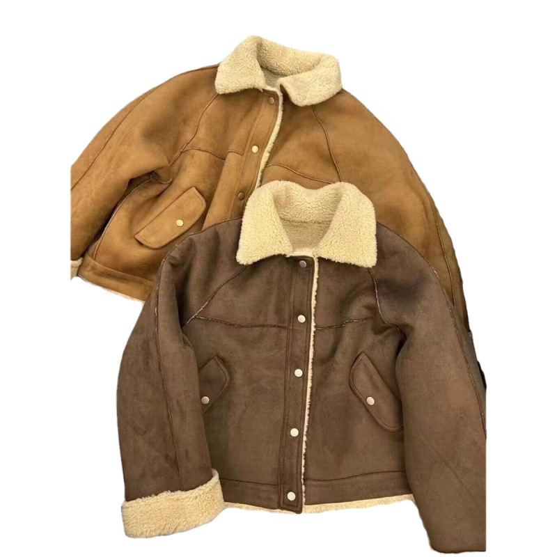 Ženski kratki kaput od ovčje kože (shearling), zima 2024, retro, toplo podstavljeno flisom, širok kroj, za sitniju figuru