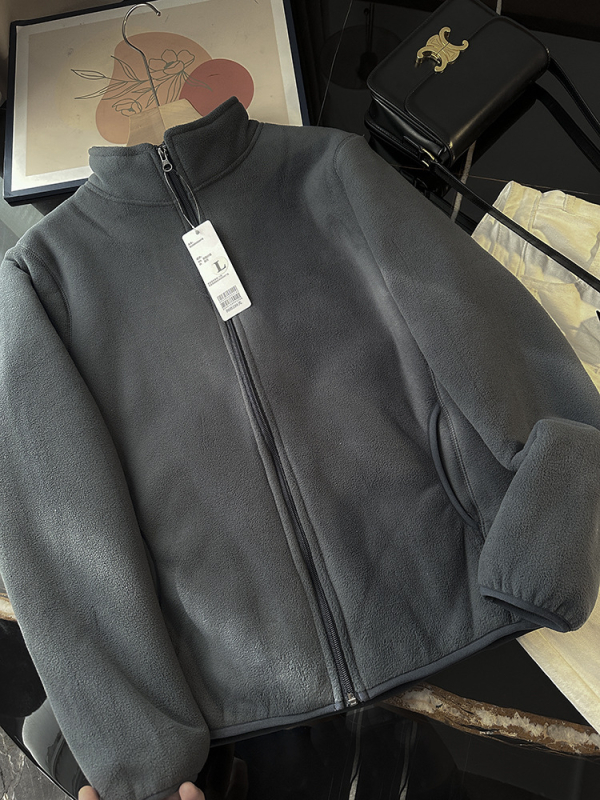 Polár fleece kabát dupla rétegű kivitelben, cipzáros záródás, álló gallér, lazán szabott