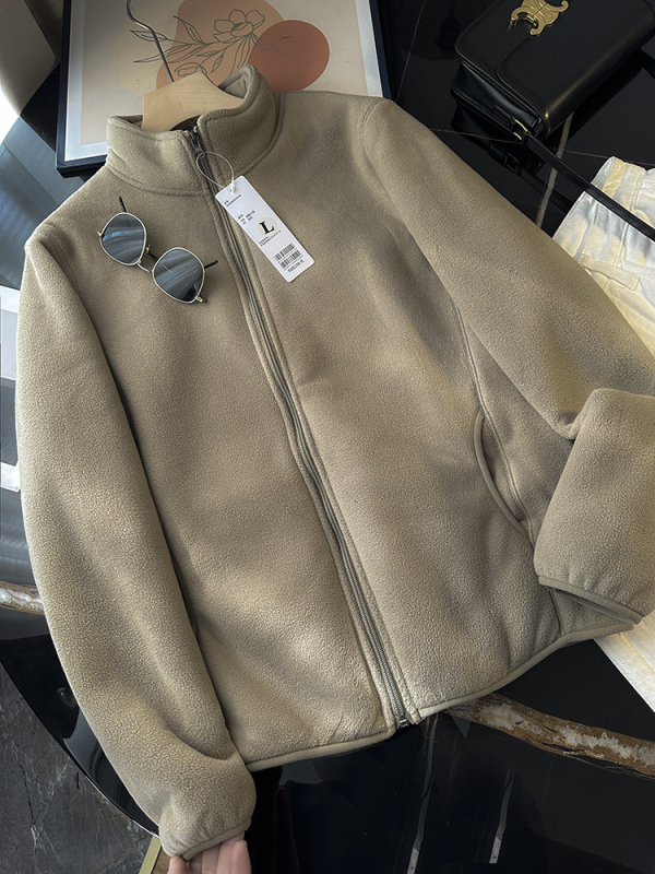 Polár fleece kabát dupla rétegű kivitelben, cipzáros záródás, álló gallér, lazán szabott