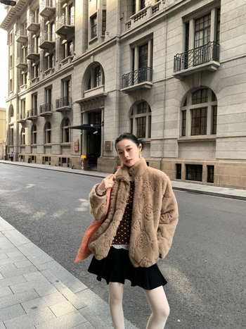 Palton scurt pentru femei, cu blană căptușită, guler înalt, Iarnă 2025, material poliester, model F7155