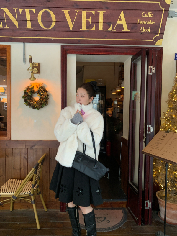 Palton scurt pentru femei, cu blană căptușită, guler înalt, Iarnă 2025, material poliester, model F7155