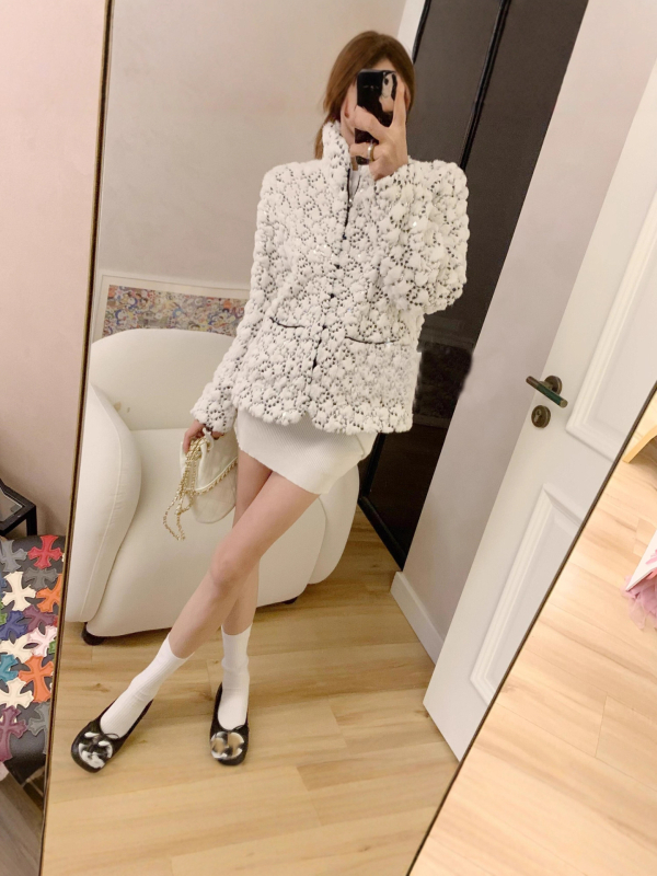 Palto din blană artificială cu paiete, stil Xiaoxiangfeng, guler stand, mâneci lungi, lungime medie