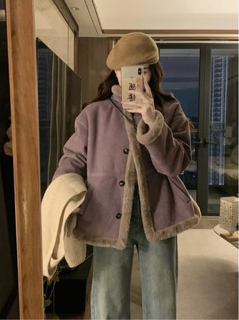 Női dzseki galléros, egysoros, hosszú ujjú, lazább fazon, szőrrel integrált