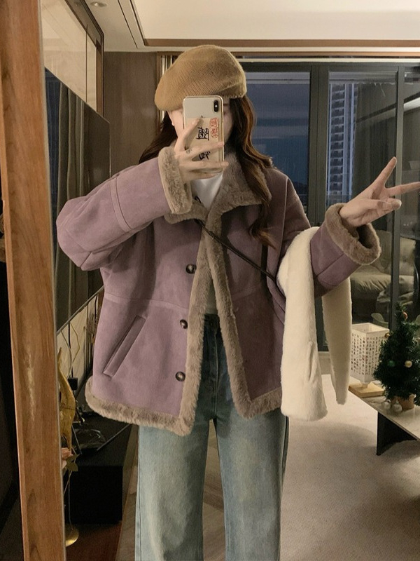 Női dzseki galléros, egysoros, hosszú ujjú, lazább fazon, szőrrel integrált