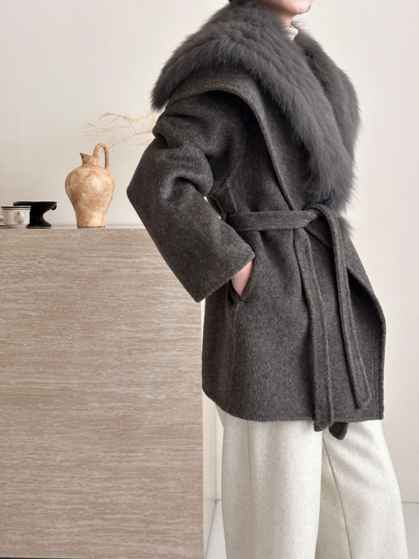 Palton din lână pentru femei, cu guler rever, închidere cu șnur în față, mâneci căzute, lungime medie, croială lejeră