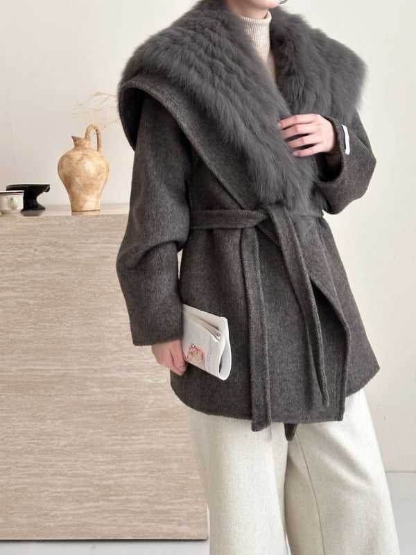 Palton din lână pentru femei, cu guler rever, închidere cu șnur în față, mâneci căzute, lungime medie, croială lejeră