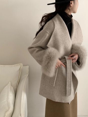 Palton de lână pentru femei, dublu fațetat, două lungimi, rever mare, curea, croială lejeră, lungime medie 65–80 cm
