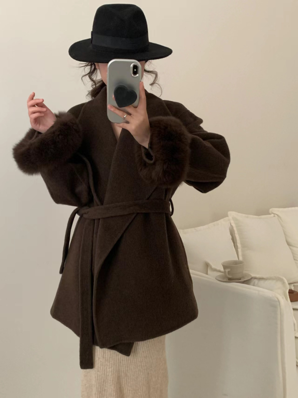 Palton de lână pentru femei, dublu fațetat, două lungimi, rever mare, curea, croială lejeră, lungime medie 65–80 cm