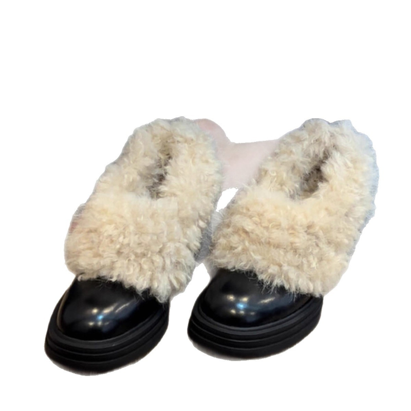 Loafers: gornji dio od teleće kože, 6–8 cm visok pet, gumena potplat, ulošak od prirodne kože