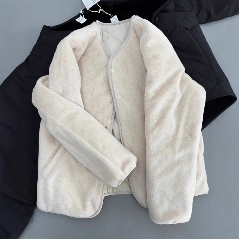 Kaput s laganim krojem, dugi rukavi, rukavi u stilu princeze, okrugli ovratnik, spandex materijal