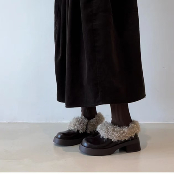 Дамски плоски обувки от първокласна овча кожа с къдрава плюшена подплата — кръгъл нос, дебела подметка, подметка от телешки сухожилие, стелка от естествена кожа