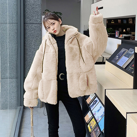 Ženska jakna s leopard printom od umjetnog krzna, baseball stil, podstava od mink krzna, uskog kroja