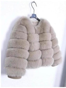 Kopott rövid műszőrme róka patchwork kabát, hercegnő-stílus, környezetbarát szőrme, acetát rost 90–95%, gallér nélküli, hosszú ujjú, téli 2025