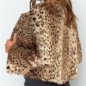 Kaput s leopard uzorkom umjetne krznine, dugi rukavi, okrugli ovratnik, Chenille tkanina, smjesa spandeksa