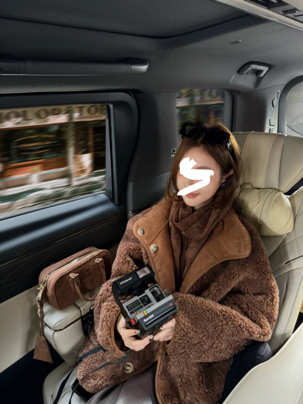 Palton reversibil de blană pentru femei – lână 95%+, guler înalt, mâneci lungi, lungime medie