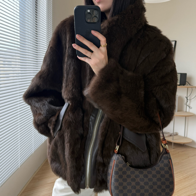 Ženski kratki parka od krzna zeca, obostrani, casual stil, dugi rukavi, jesen-zima 2025