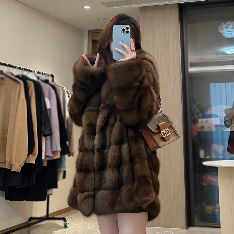 Palton din blană artificială pentru femei, glugă, lungime medie, mâneci raglan, stil britanic – iarna 2025