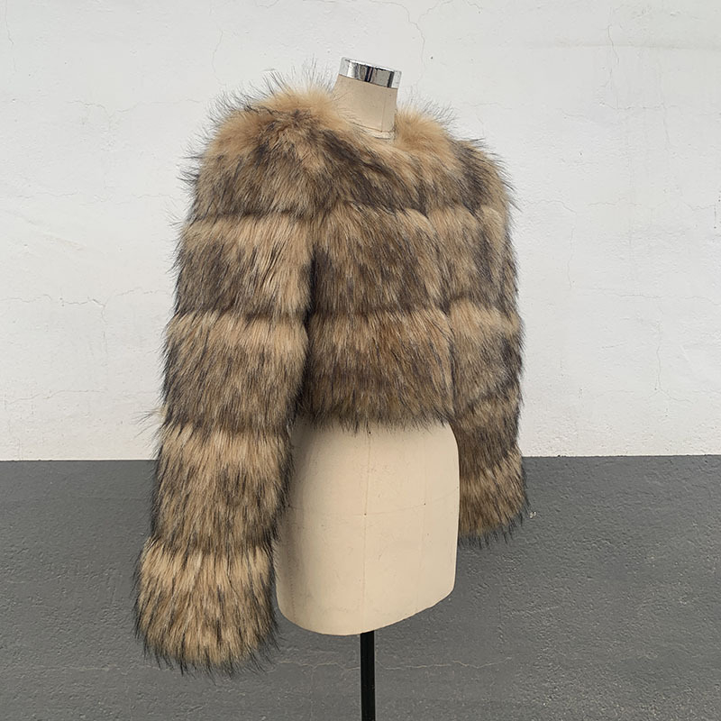 Ženski kaput od umjetnog krzna, kratka duljina, okrugli ovratnik, dugi rukavi, gradski stil