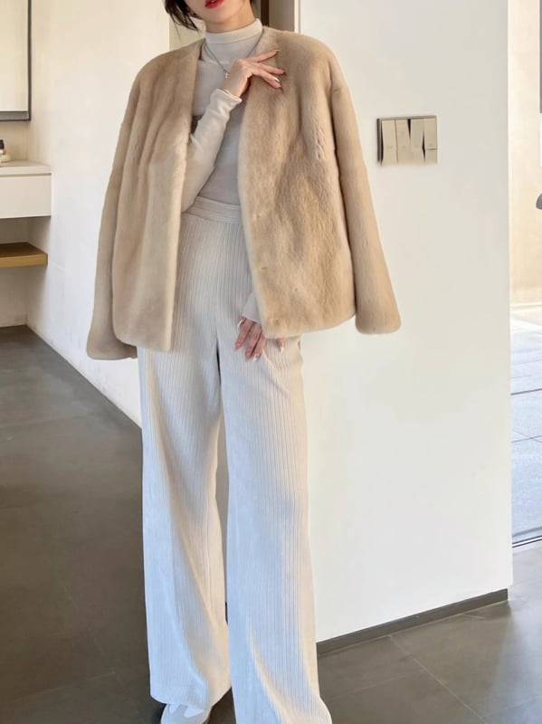 Damski kaput od umjetne norke, V-izrez, baršun umjetne norke, mladenački stil, 2025 novi stil