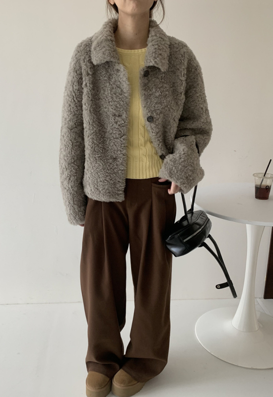 Kratka jakna od ovčje vune sa shearling presvlakom, četvrtasti ovratnik, dugi rukavi, casual korejski stil