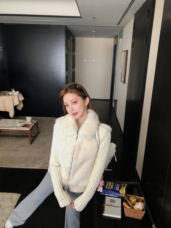 Palton din blană de iepure cu mâneci detașabile și vestă de blană, guler rever, 95%+ blană naturală de iepure, toamnă 2025