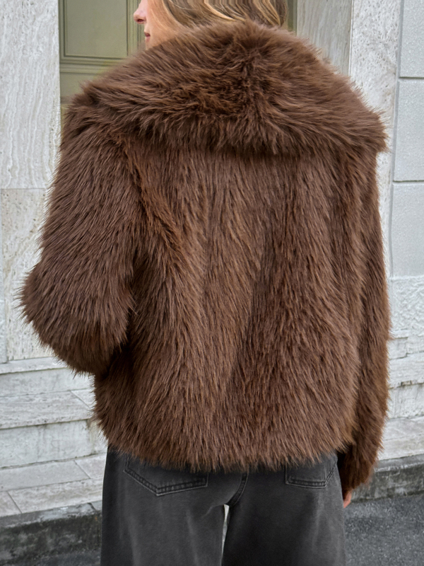 Дамско палто от полиестер 95%+, плюшена материя, гъста тъкан, свободен силует, дълги ръкави, без гладене