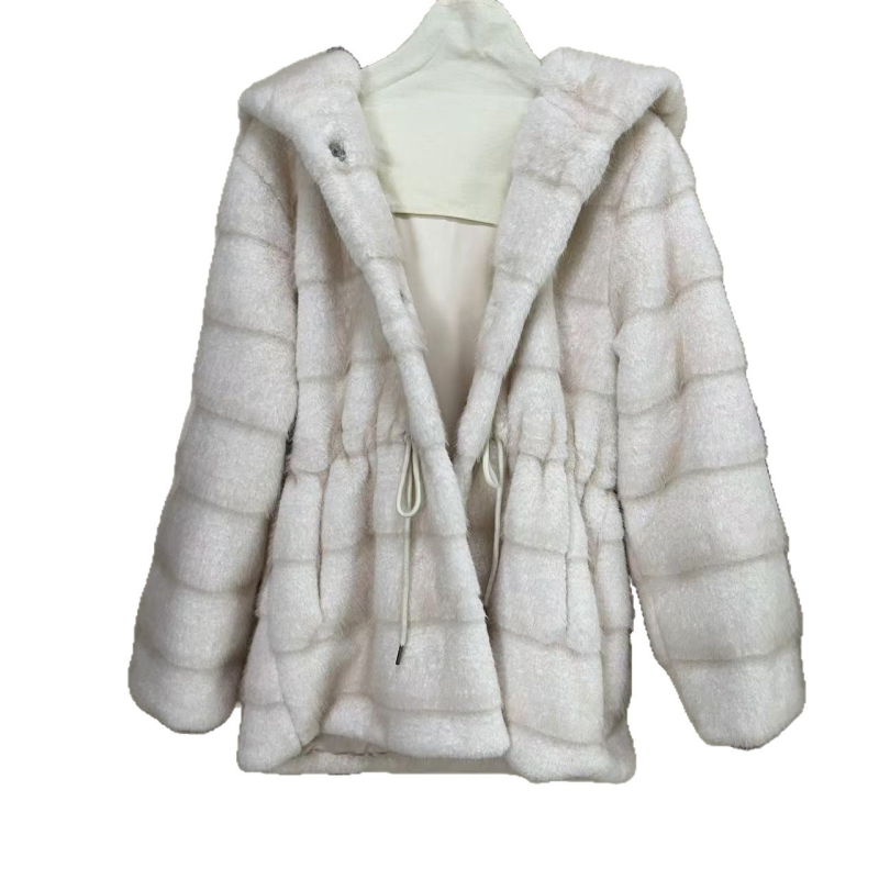 Γυναικείο παλτό από συνθετική γούνα, με κουκούλα, στη μέση εφαρμοστό, μακρύ μήκος, οριζόντια υφή συνθετικής γούνας