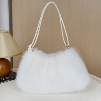 Γούνινη τσάντα σε αστικό μινιμαλιστικό στυλ — οριζόντιο τετράγωνο σχήμα, φερμουάρ κλεισίματος, επένδυση πολυεστέρα, τρισδιάστατη κατασκευή