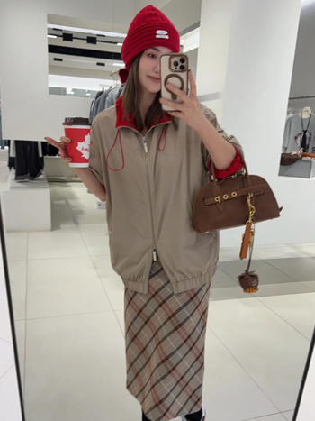 Ζακέτα από μαλλί και πολυεστέρα με φερμουάρ, μονόχρωμη, χαλαρή γραμμή, μεσαίο μήκος, φθινόπωρο 2025, casual ιαπωνοκορεατικό στυλ