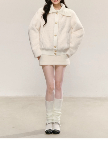 Női poliészter kabát mesterszőrme gallérral, gallér típusú lapel, kolázs varrás részletek, hosszú ujjak – elegáns városi stílus, őszi 2025