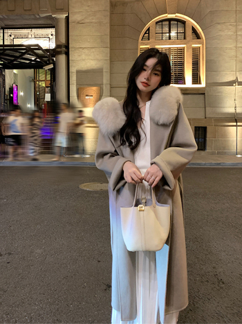 Γυναικείο παλτό tweed με γούνινο γιακά αλεπούς, κουκούλα, μακρύ μήκος πάνω από 100 εκ, παχύ μαλλί