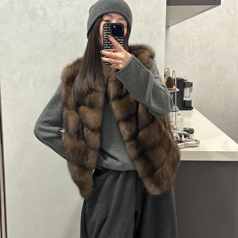 Γιλέκο από συνθετική γούνα αλεπούς, κορεατικό στυλ, χωρίς μανίκια, μεσαίο μήκος (50-65 cm), φθινόπωρο 2025