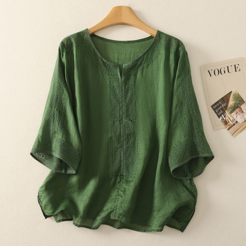 Blúz Tencel-kender anyagból, laza fazon, középméretű ujjak, kerek nyakú, standard hossz 50–65 cm